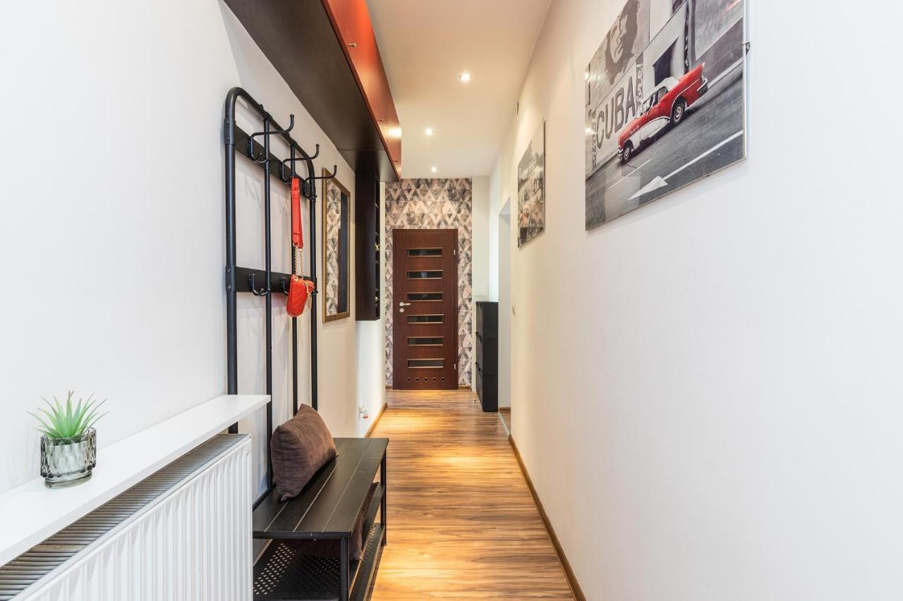 דירות ורשה Superapart Tarchominska Apt 24 מראה חיצוני תמונה